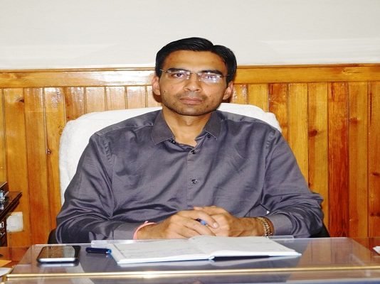 देश के अन्य राज्यों से आने वाले प्रवासियों को नियमानुसार संस्थागत कोरेन्टीन किया जाए: सविन बंसल