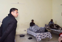 शीतलहर में प्रशासन अलर्ट, डीएम सविन बंसल ने किया रात्रि औचक निरीक्षण